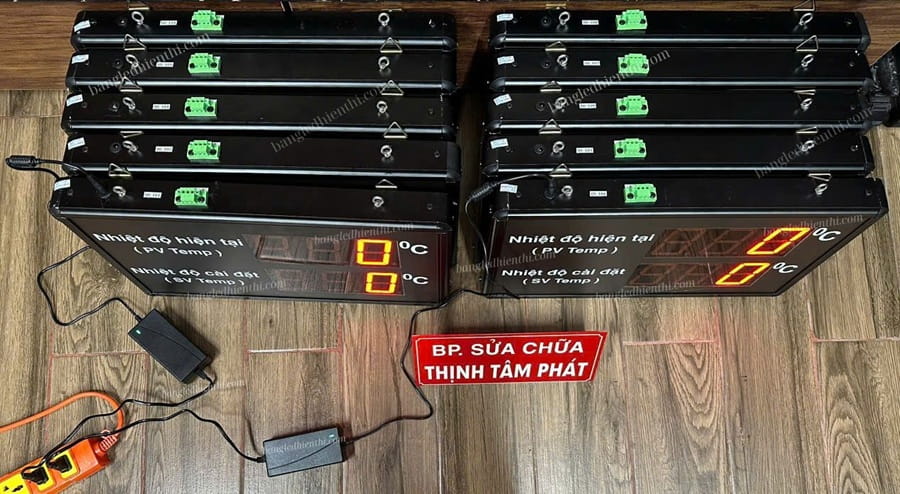 Bảng LED nhiệt độ 6 số 3 inch